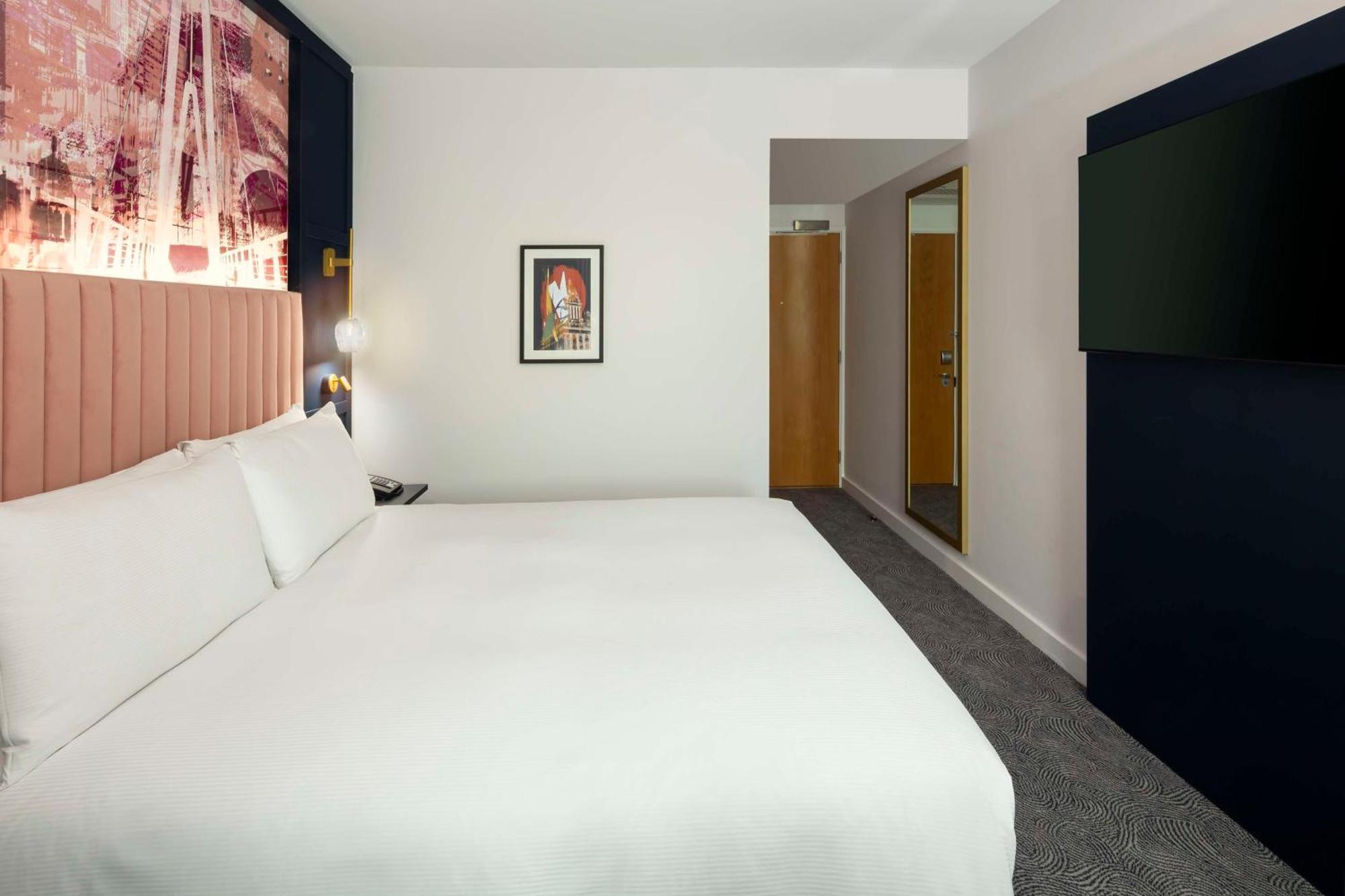 Doubletree By Hilton Leeds Hotel Leeds  Exterior foto