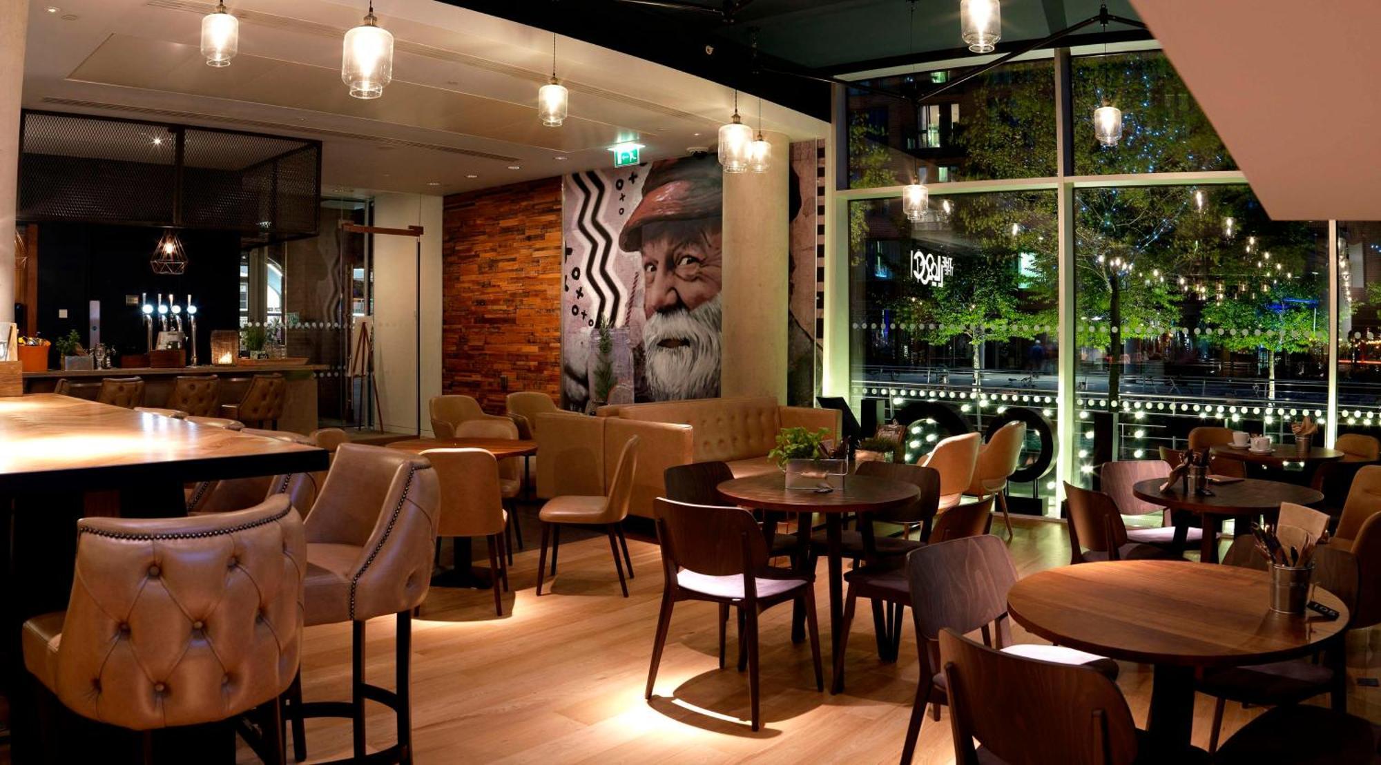 Doubletree By Hilton Leeds Hotel Leeds  Exterior foto